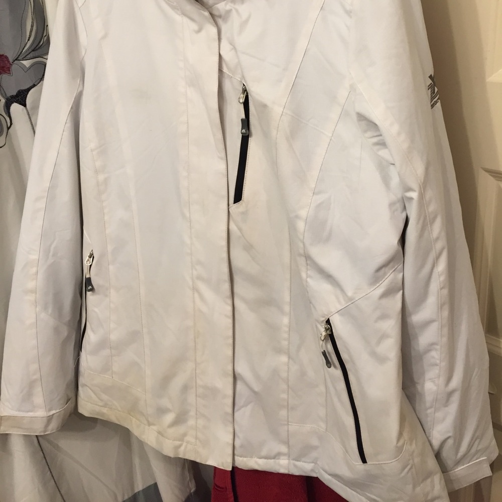 Winter jacket - Picture 2 of 2